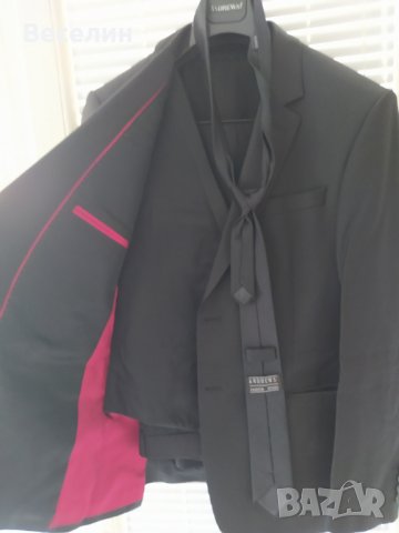 Мъжки костюм с елек и вратовръзка ANDREWS (M/L), снимка 3 - Костюми - 38899764
