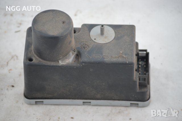 Вакуум помпа за централно заключване 1H0 962 257, PP GF 30 за VW Volkswagen
