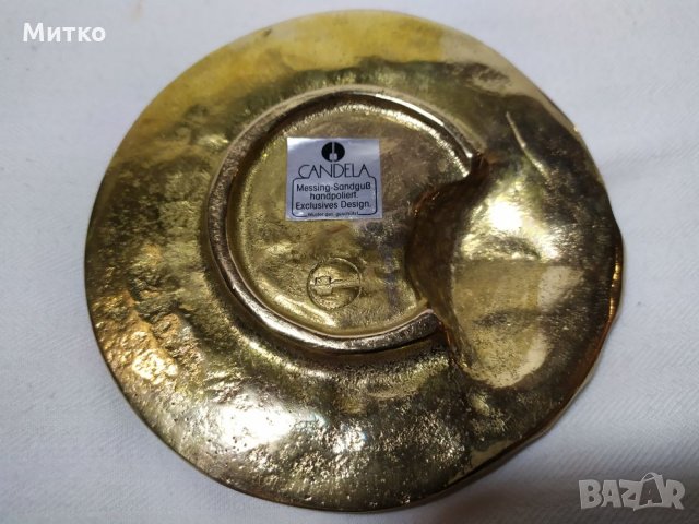 Колекционерска масивна свещ с бронзова поставка., снимка 4 - Колекции - 27083500