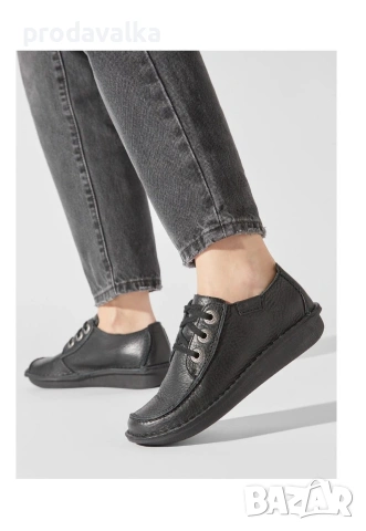 Дамски обувки , снимка 2 - Дамски ежедневни обувки - 53287688