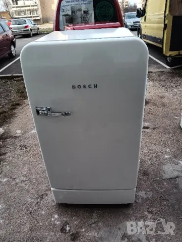 Бежов хладилник с вътрешна камера ретро дизайн Bosch  А+++ с две години гаранция!, снимка 1