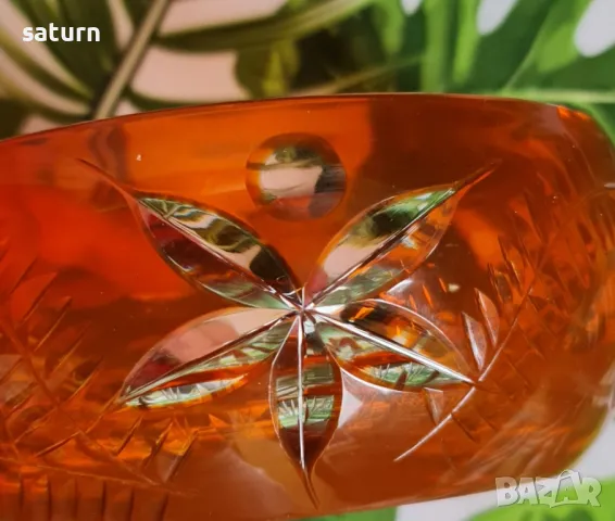 пепелник кристален ръчногравиран в оранжево , снимка 5 - Антикварни и старинни предмети - 50014838