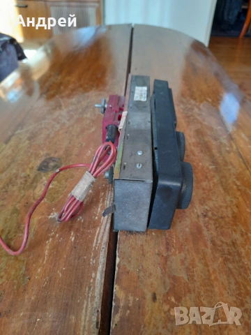 Старо автомобилно радио RFT Micros, снимка 4 - Други ценни предмети - 53446129