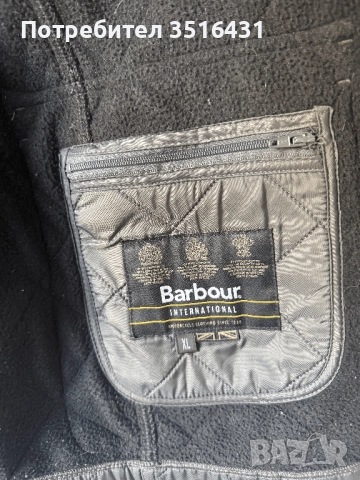Оригинално Яке Barbour International - XL (Капитонирано / Преходно), снимка 2 - Якета - 42121857