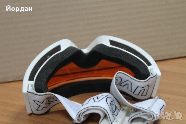 Очила за ски и сноуборд UVEX , снимка 8 - Зимни спортове - 35206561