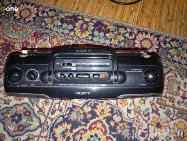 Радиокасетофон сони, снимка 2 - Радиокасетофони, транзистори - 48146896