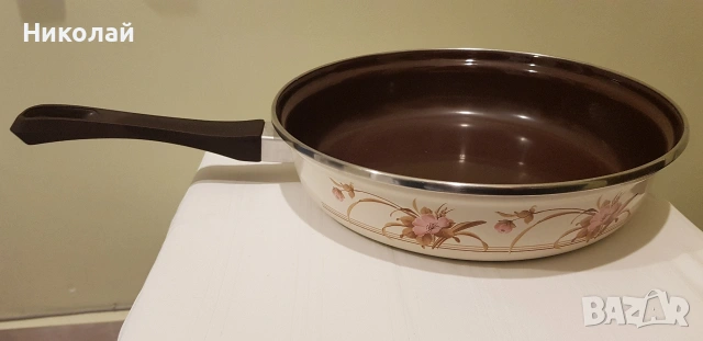 Емайлиран тиган, снимка 2 - Съдове за готвене - 53251287