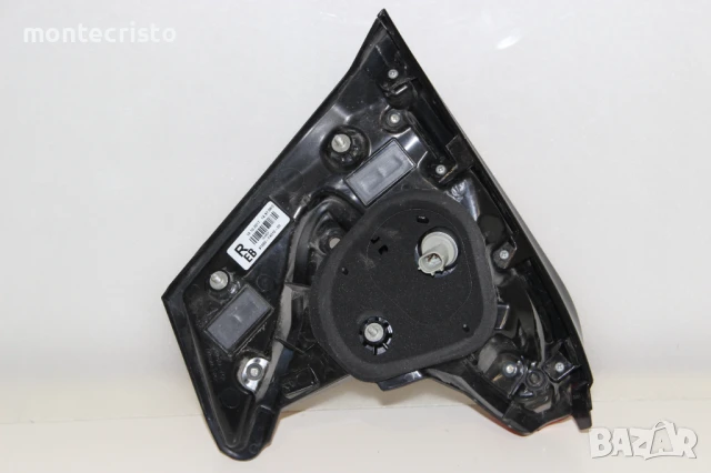 Десен вътрешен стоп Toyota C-HR (2016-2019г.) 81580-F4010 / 81581F4010 десен стоп заден капак Toyota, снимка 4 - Части - 51037564