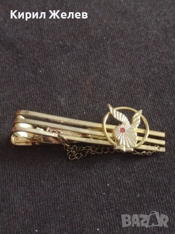 Модерна златиста брошка Плейбой Зайче украшение накит 40420, снимка 3 - Други - 43725598