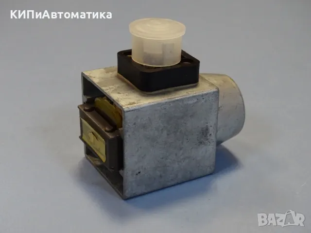 бобина ел. магнитна BOSCH 0831031018 solenoid coil 230V/60Hz, снимка 1 - Резервни части за машини - 47674505