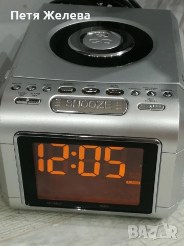 CD Player,радио,часовник,аларма -SNOOZE