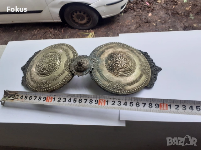 Голяма стара пафта пафти чапрази - сачан - за носия, снимка 5 - Антикварни и старинни предмети - 53279064