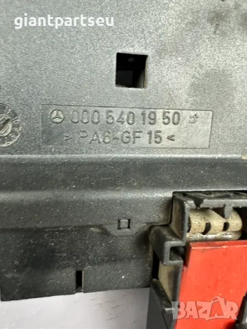 Бушонна Кутия за Мерцедес Mercedes-benz W220 0005401950, снимка 2 - Части - 49565395