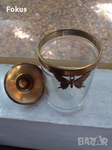 Старинен стъклен буркан за бонбони с метален капак пеперуда , снимка 4 - Антикварни и старинни предмети - 38474522