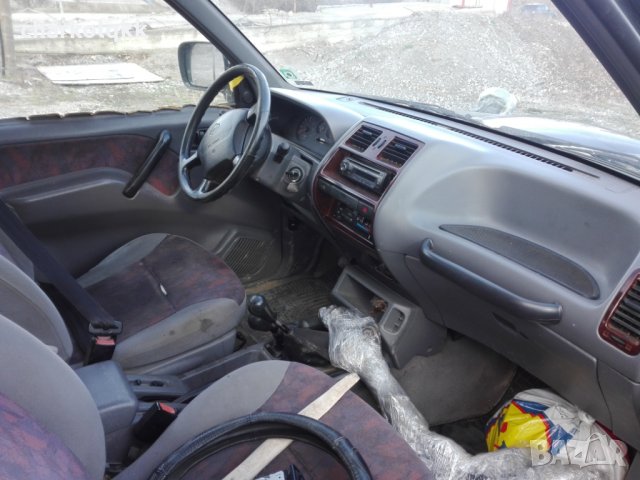 Продавам нисан терано на части, снимка 6 - Автомобили и джипове - 27356856