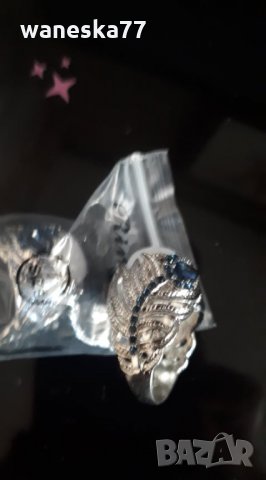 Дамски пръстен със сребърно покритие S925 - млечно бял камък и сини кристали, снимка 10 - Пръстени - 27525342