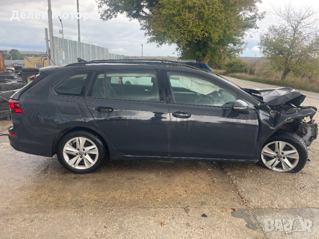 Volkswagen Golf VIII Variant, двигател DFYA, 1.5 eTSI, 150 кс., автоматик, 64 000 km., 2023, euro 6D, снимка 4 - Автомобили и джипове - 51698279
