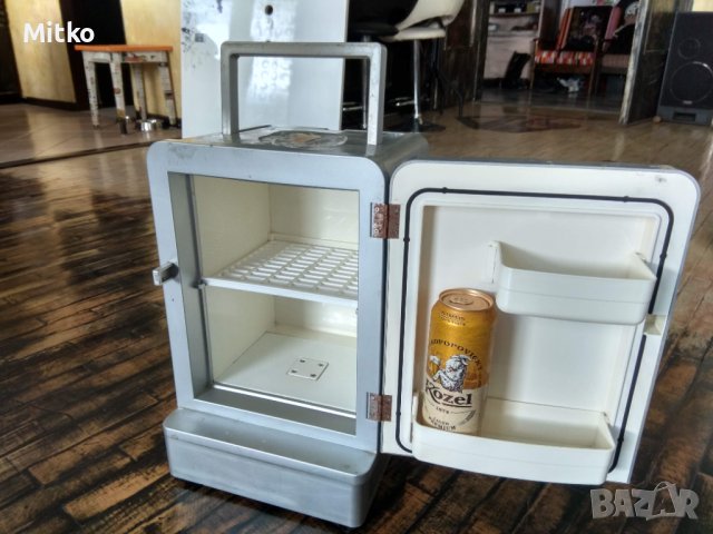 Мини хладилник 12V-12 литра ,Cold 62W /Hot 59W, снимка 1 - Хладилни чанти - 42945990