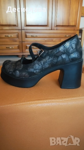 Дамски обувки с дебел ток , снимка 5 - Дамски обувки на ток - 52431071