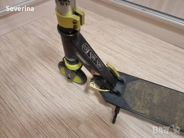 Тротинетка Oxelo mid 5 като нова, снимка 3 - Ролери, кънки - 50071563