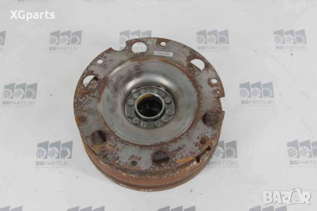  Демпферен маховик за Audi A4 B8 2.0tdi 143 к.с. автоматик CVT (2007-2011), снимка 2 - Части - 50734354