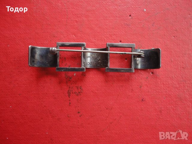 Авторска арт сребърна брошка знак проба 800, снимка 3 - Колиета, медальони, синджири - 40679744