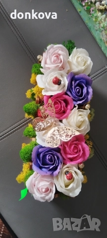 декорации ръчно изработени от жив скандинавски мъх и сапунени рози., снимка 5 - Декорация за дома - 52206003