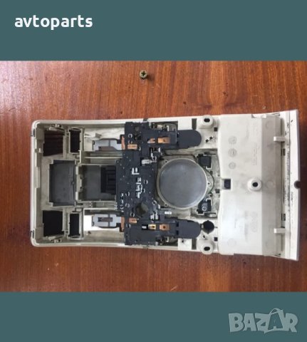 Audi a6 c6 плафониера таван, снимка 3 - Части - 40361274