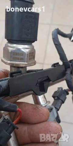 Рейка с дюзи и датчик  за ауди Q5 2,0 tfsi 2018 /06k1333    17A, снимка 3 - Части - 49868663