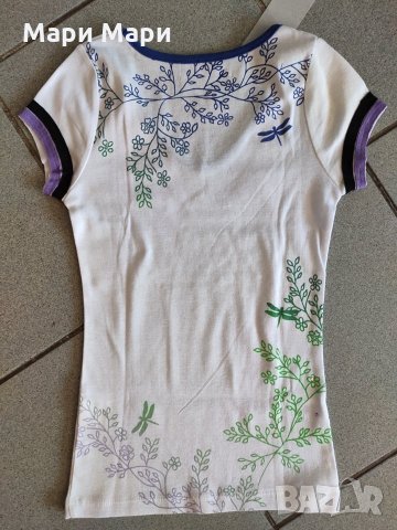 Блуза с нежни цветя и дискретни камъчета, снимка 4 - Тениски - 28446653
