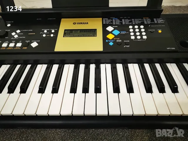 синтезатор клавир YAMAHA YPT-220 пиано с 5 октави , снимка 4 - Синтезатори - 50012860
