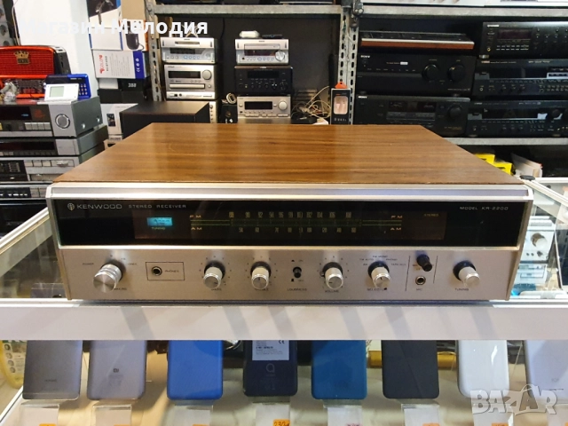 Ресийвър Kenwood KR-2200 В отлично техническо и визуално състояние. Радиото е с понижена чувствителн, снимка 4 - Ресийвъри, усилватели, смесителни пултове - 50791330