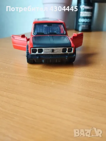 Метална кола LADA 1500-1977г.

, снимка 8 - Коли, камиони, мотори, писти - 49006861