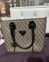 Дамска чанта Guess, снимка 4