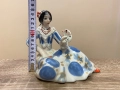 Порцеланова статуетка „Гадателка с карти, циганка“, снимка 2