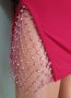 ЕФЕКТНА КЪСА червена рокля по тялото с красиво деколте с мрежа от сребристи камъчета, снимка 2