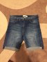 Дамски дънкови панталони H&M M, снимка 1 - Къси панталони и бермуди - 40112449