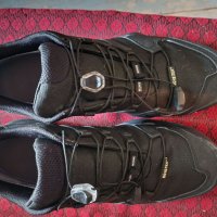 Високачесвени маратонки Adidas terex 44 номер , снимка 2 - Спортни обувки - 37223897