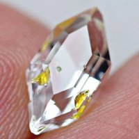 Уникален ултра рядък петролен кварц диамант, снимка 8 - Други - 37715123