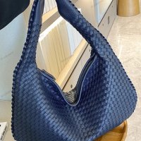 Френска дамска тъкана чанта от висок клас, универсална чанта за рамо под мишниците, 11цвята, снимка 11 - Чанти - 42111425