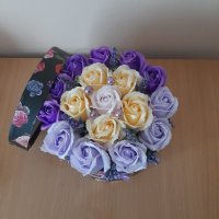 Голяма кутия със сапунени рози , снимка 10 - Изкуствени цветя - 38114729