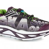 hoka w huaka - страхотни дамски маратонки КАТО НОВИ, снимка 1 - Маратонки - 37714771