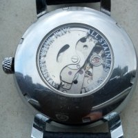 Механичен часовник J&K автоматик, снимка 2 - Мъжки - 40645018