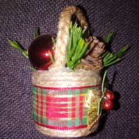 Ръчно изработени мини кошнички с цветя, снимка 15 - Декорация за дома - 38468109