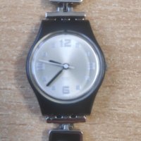 Дамски часовник Swatch - Chessboard LB160G / Made in Switzerland. С нова батерия., снимка 3 - Друга електроника - 40019797