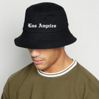 Унисекс bucker шапка идиотка LOS ANGELES LA - универсален размер!, снимка 1 - Шапки - 36919803