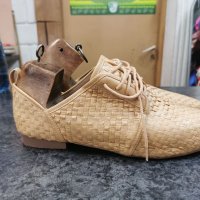 Страхотни мъжки обувки Spurr 43 номер , снимка 1 - Официални обувки - 37714538