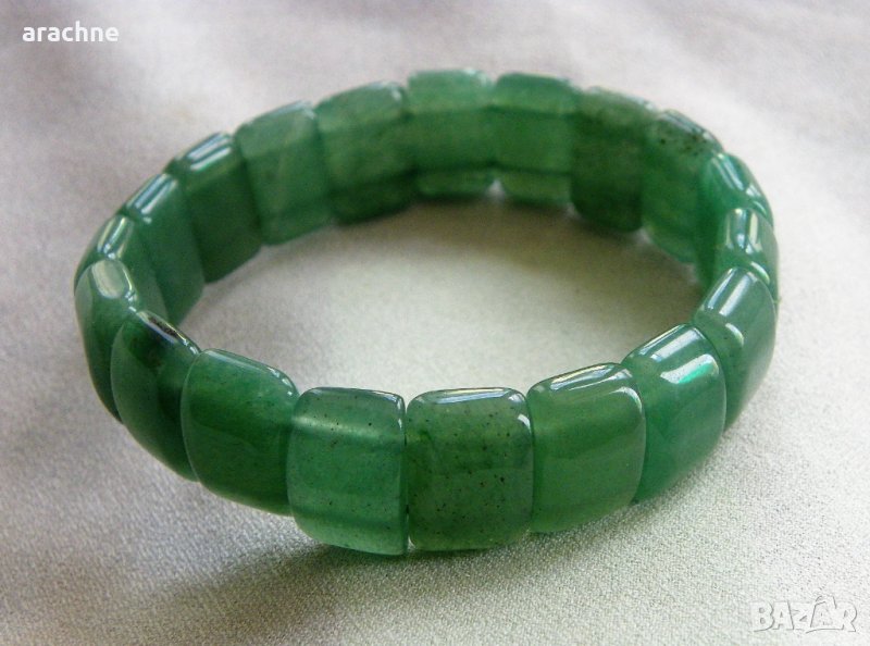Гривна нефрит, снимка 1