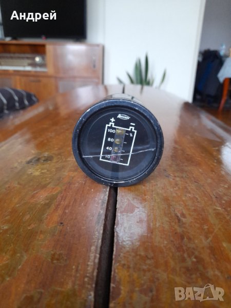Стар автомобилен индикатор,уред за зареждане #2, снимка 1