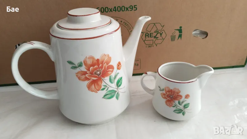 лот Порцеланови кани и солници, снимка 1